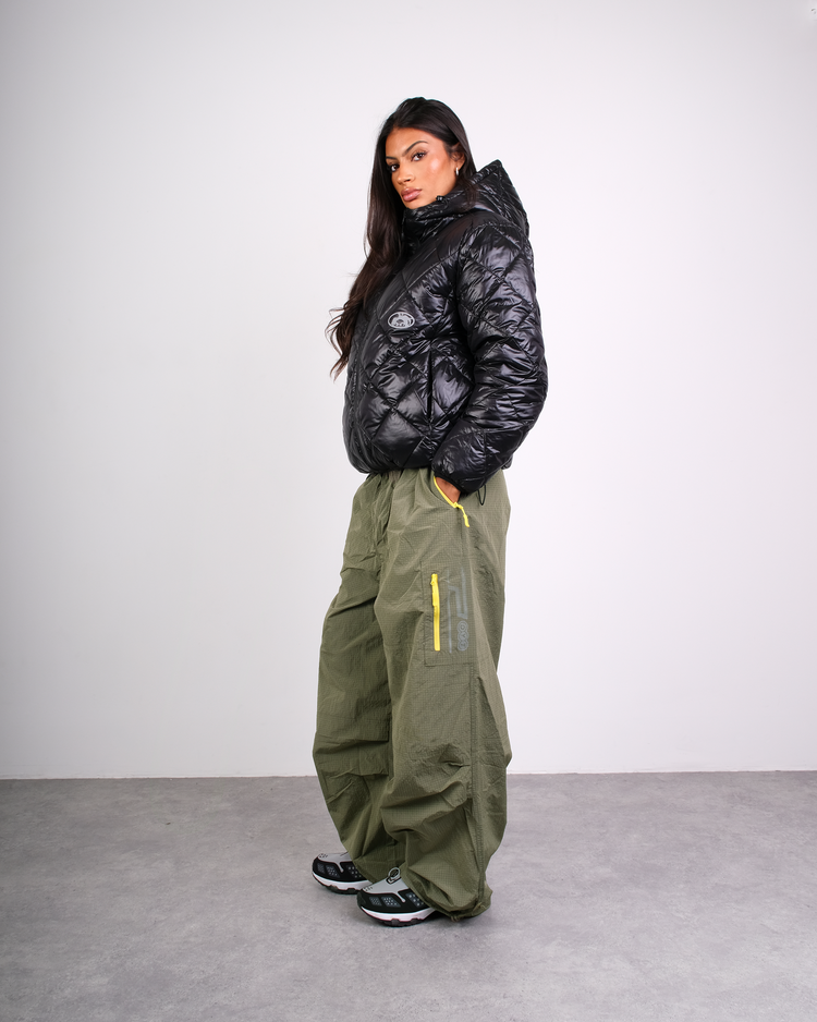 OLIVE TREKKA TECH PANTS