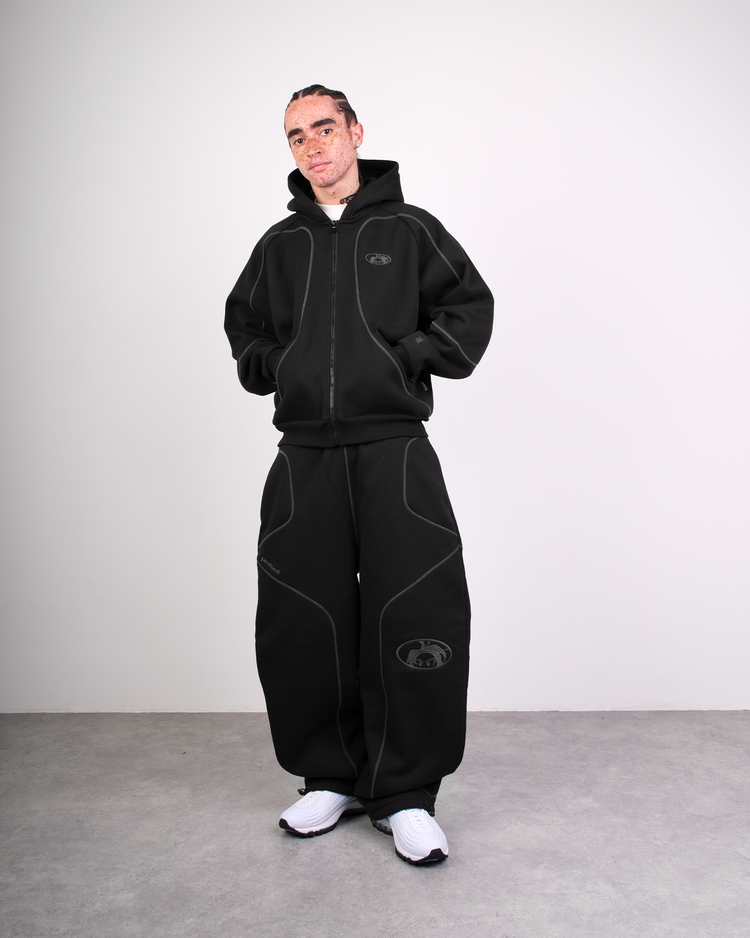 V2 BLACKOUT BRUDDA SWEATS