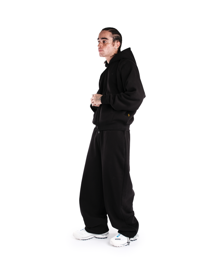 BLACK DAY2DAY SWEATS