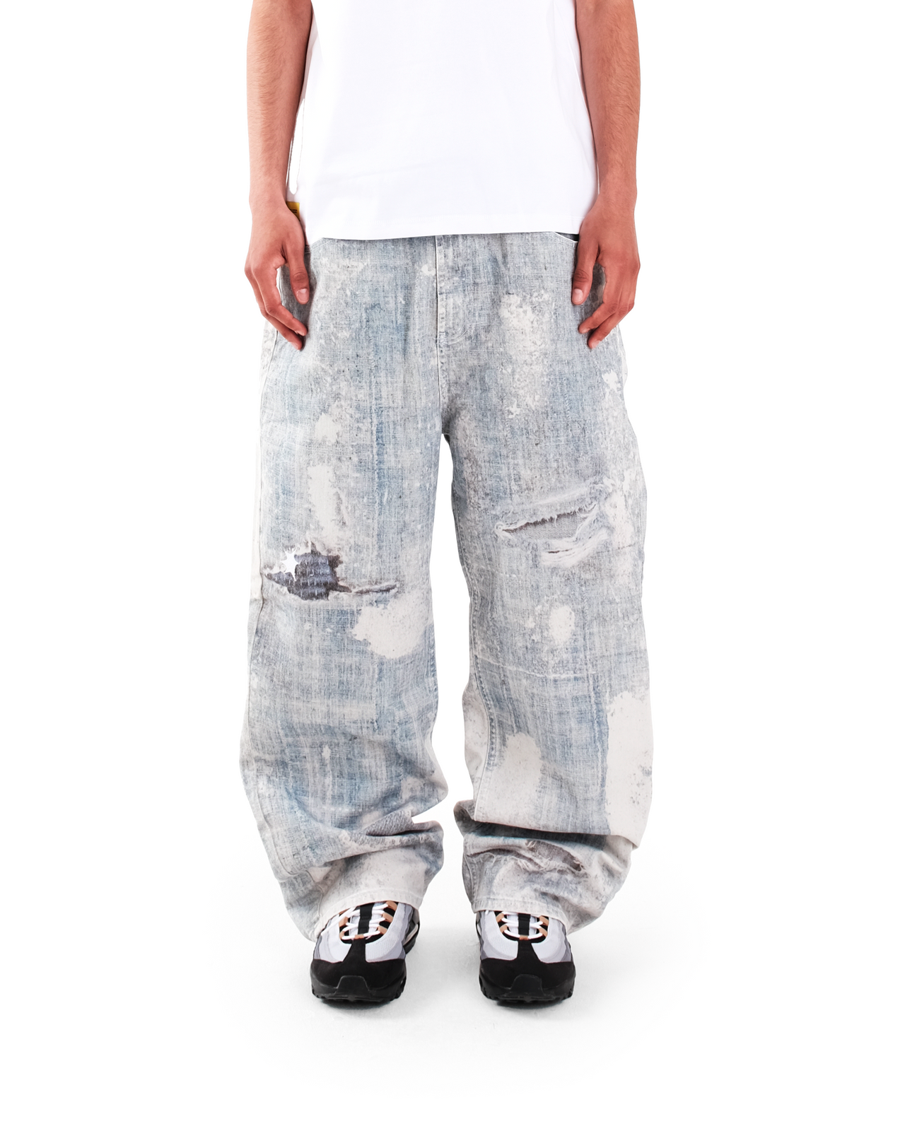 DIGITAL PRINT LOOSE JEANS