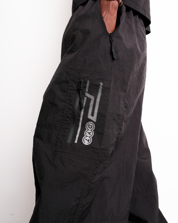 BLACK TREKKA TECH PANTS